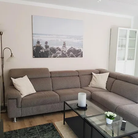 Apartment Schoene 120-qm-ferienwohnung - Sonnenterrasse - Stadtgrenze Luebeck