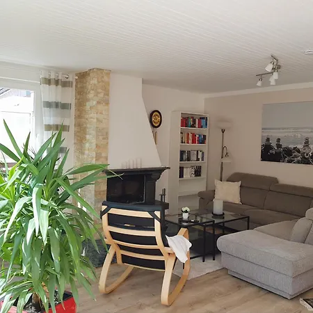 Schoene 120-qm-ferienwohnung - Sonnenterrasse - Stadtgrenze Luebeck Apartment Stockelsdorf