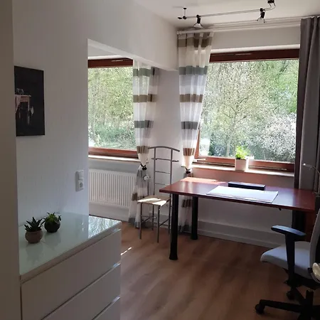 Apartment Schöne 120-qm-ferienwohnung - Sonnenterrasse - Stadtgrenze Lübeck *