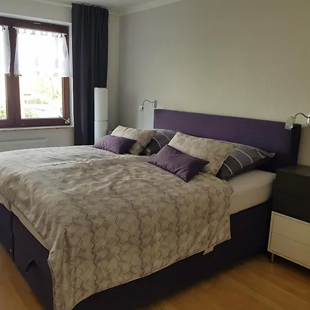 Schoene 120-qm-ferienwohnung - Sonnenterrasse - Stadtgrenze Luebeck *