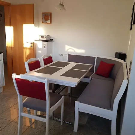 Apartment Schoene 120-qm-ferienwohnung - Sonnenterrasse - Stadtgrenze Luebeck